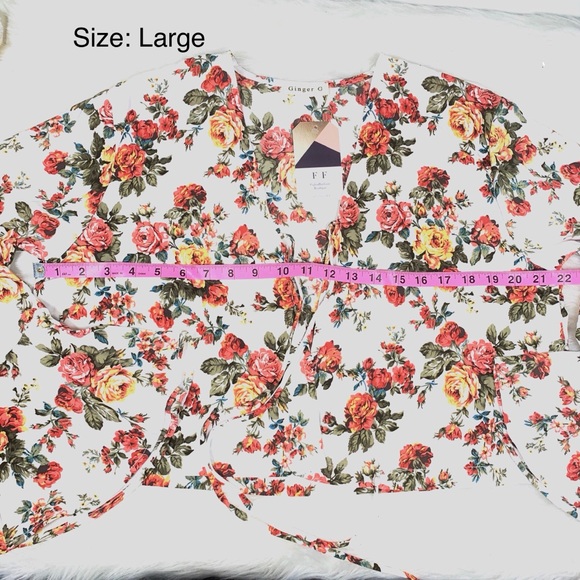 Ivory Floral Tie Front Crop Top with Bell Sleeves - Picture 6 of 8